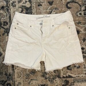 Universal Thread White Denim Jean Shorts Frayed Hem